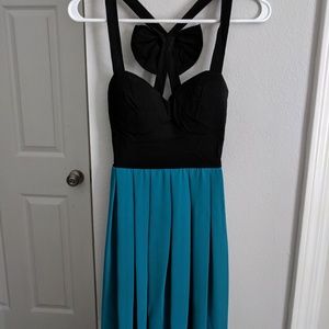 Juniors B. Darlin dress